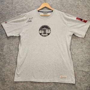 B-17 Bomber T-shirt Red Canoe Flying Fortress Mens‎ XXL Gray Logo Graphic Plane